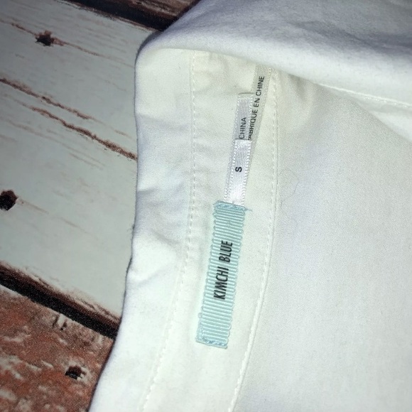 Kimchi Blue UO Collared Shorts Romper Lace Trim - Picture 6 of 8